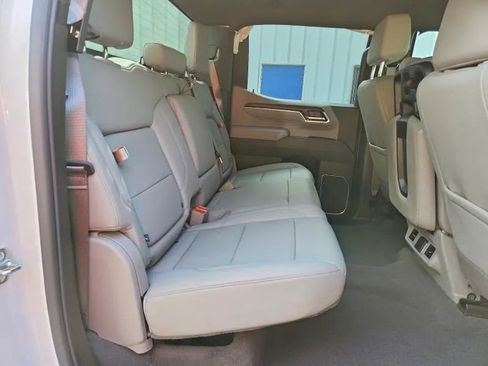 Used 2026 GMC Sierra 1500 SLT AWD/4WD image 10