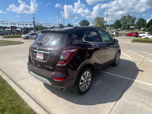 Used 2018 Buick Encore Preferred AWD/4WD image 6