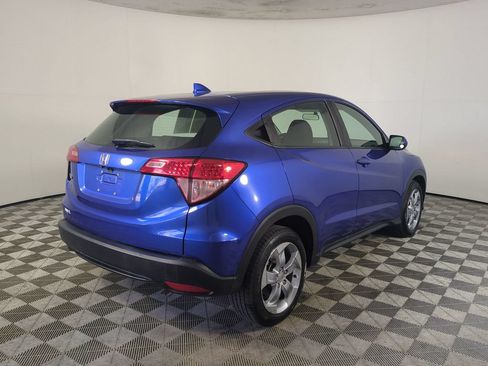 Used 2018 Honda HR-V LX image 5