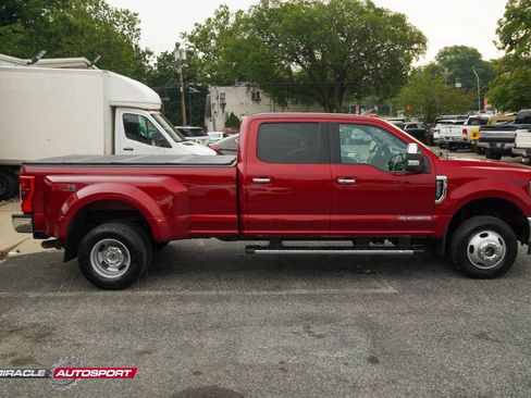 Used 2017 Ford F350 Lariat w/ Lariat Ultimate Package image 8