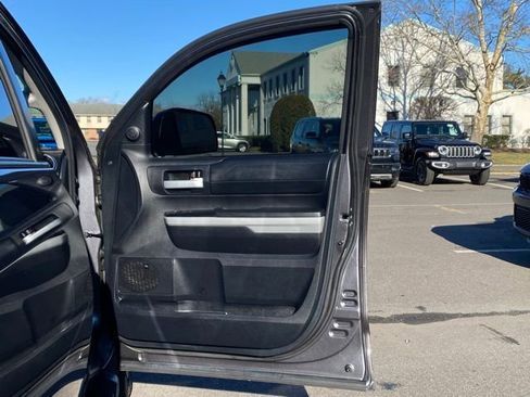 Used 2019 Toyota Tundra Limited image 30