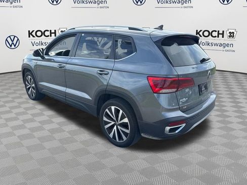 Used 2022 Volkswagen Taos SE image 6