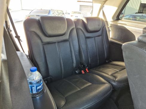 Used 2009 Mercedes-Benz GL 320 BlueTEC 4MATIC image 20