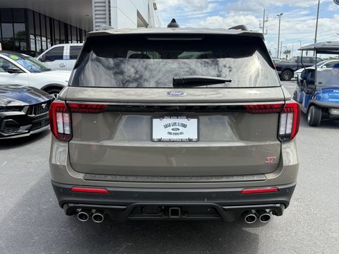 New 2026 Ford Explorer ST AWD/4WD image 5