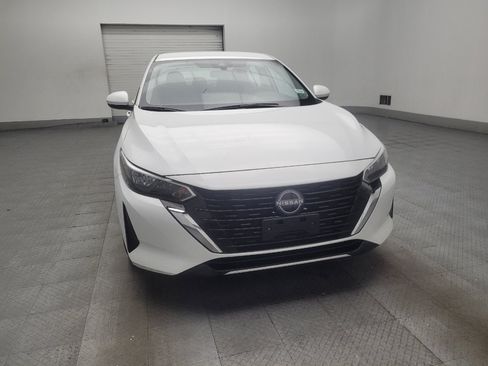 Used 2025 Nissan Sentra SV FWD image 14