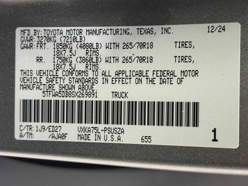 Used 2025 Toyota Tundra SR5 image 31