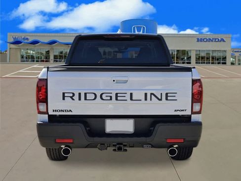 New 2026 Honda Ridgeline Sport image 4