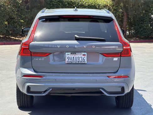 Used 2023 Volvo XC60 T8 Plus w/ Climate Package AWD/4WD image 6