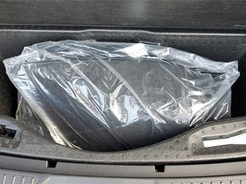 New 2025 Ford Explorer ST-Line w/ ST-Line Street Pack image 11