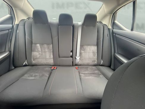 Used 2025 Nissan Sentra SR FWD image 6
