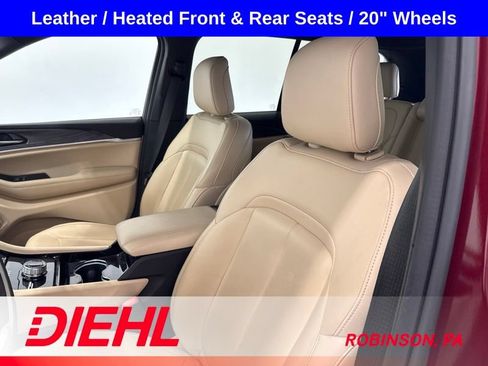 Used 2023 Jeep Grand Cherokee Limited w/ MOPAR Finishing Package AWD/4WD image 20