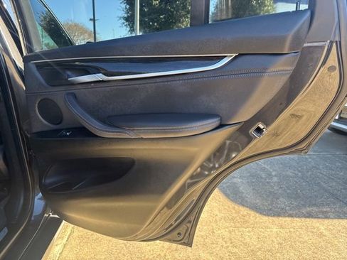 Used 2018 BMW X5 xDrive35i AWD/4WD image 17