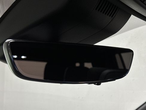 New 2026 Chevrolet Suburban High Country image 40