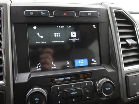 Used 2018 Ford F250 XLT w/ XLT Premium Package AWD/4WD image 59