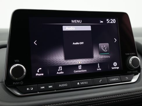 Used 2025 Nissan Rogue SV AWD/4WD image 28