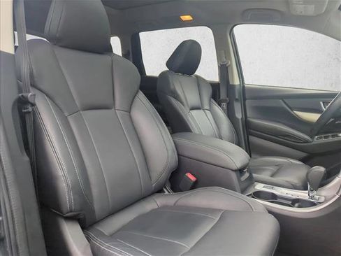 Used 2022 Subaru Ascent Limited w/ Technology Package image 27