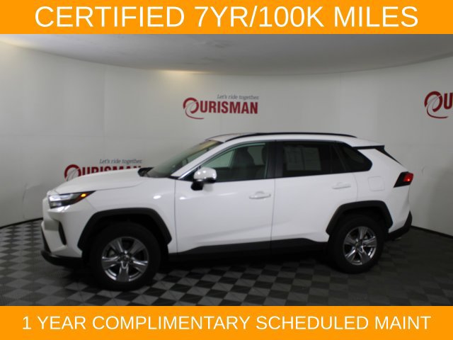 Used 2025 Toyota RAV4 XLE FWD image 4