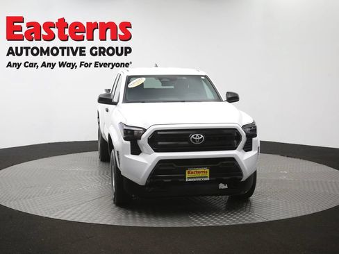 Used 2025 Toyota Tacoma SR RWD image 48