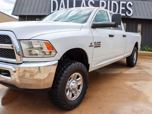 Used 2016 RAM 3500 Tradesman w/ Chrome Appearance Group AWD/4WD image 25