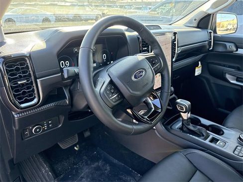 New 2025 Ford Ranger Lariat w/ Chrome Accent Package image 21