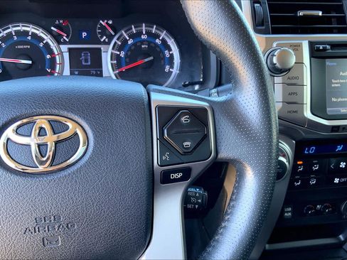 Used 2018 Toyota 4Runner Limited AWD/4WD image 24