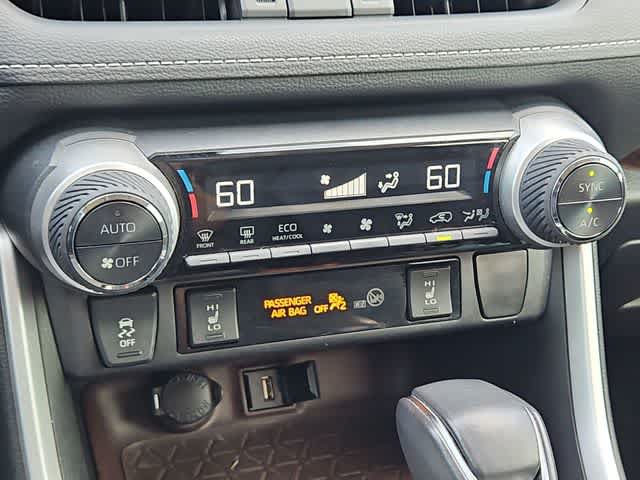 Used 2021 Toyota RAV4 Limited FWD image 25