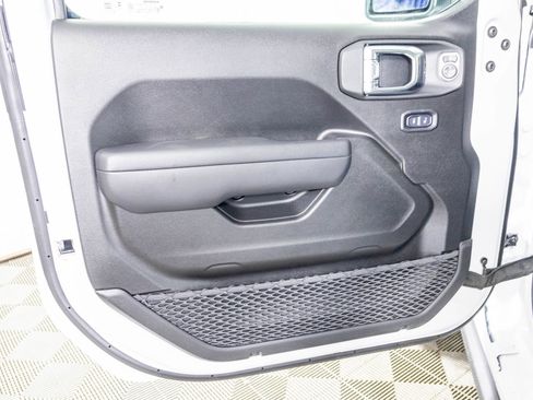 New 2026 Jeep Gladiator Willys image 35