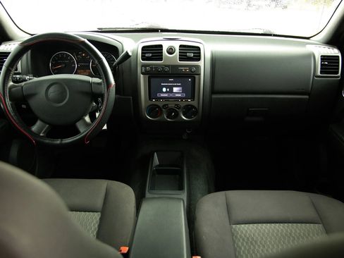 Used 2012 Chevrolet Colorado LT AWD/4WD image 29