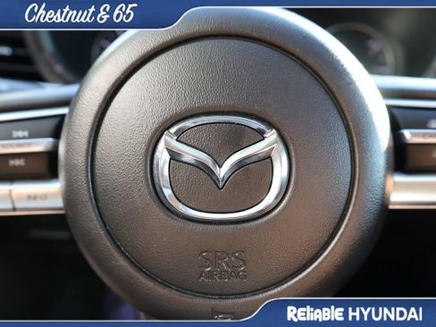 Used 2023 MAZDA MAZDA3 s FWD image 27