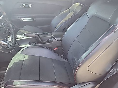 Used 2016 Ford Mustang GT Premium w/ Equipment Group 401A RWD image 7