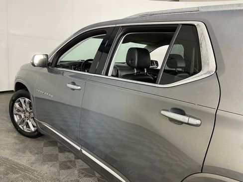 Used 2019 Chevrolet Traverse Premier w/ Driver Confidence II Package image 41