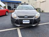 Used 2014 Ford Focus SE image 2