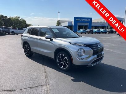 Used 2024 Mitsubishi Outlander SE