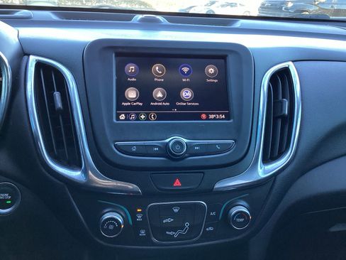 Used 2020 Chevrolet Equinox LT image 16