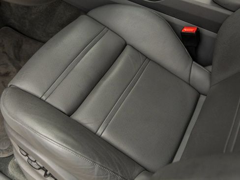 Certified 2022 Porsche Cayenne Turbo S image 22