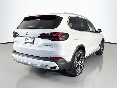 Used 2026 BMW X5 sDrive40i w/ Premium Package RWD image 7