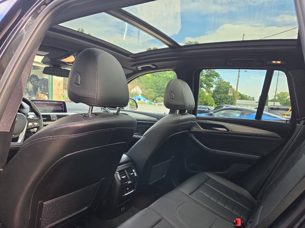 Used 2021 BMW X3 xDrive30i w/ Premium Package AWD/4WD image 19