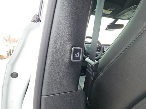 New 2026 Chrysler Pacifica Select image 21