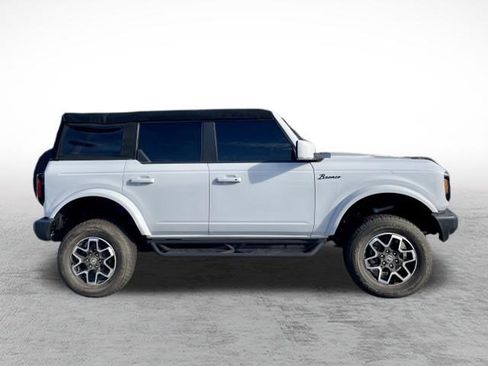 Used 2024 Ford Bronco Outer Banks AWD/4WD image 4