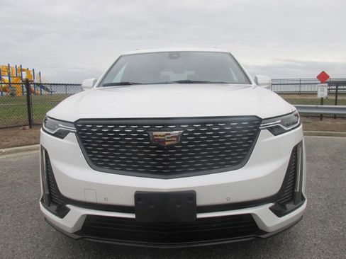 Used 2023 Cadillac XT6 Premium Luxury w/ Technology Package image 36