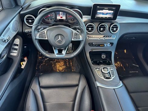 Used 2019 Mercedes-Benz GLC 300 4MATIC Coupe image 17