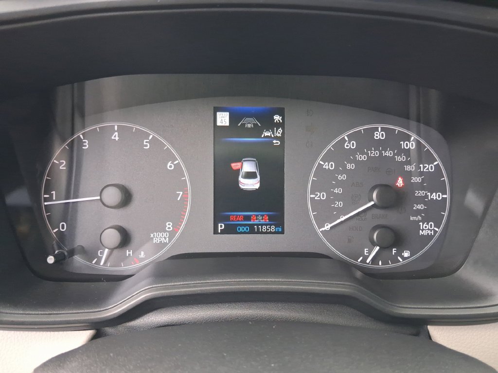 Used 2025 Toyota Corolla LE FWD image 18