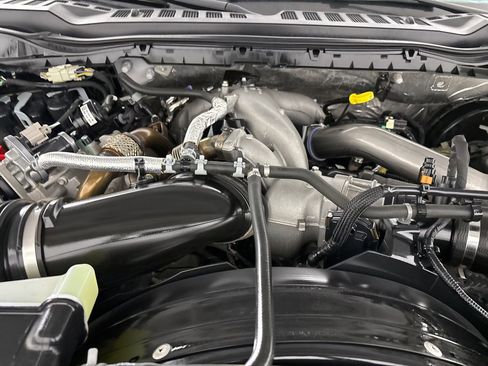 Used 2024 Ford F250 XLT w/ FX4 Off-Road Package image 30