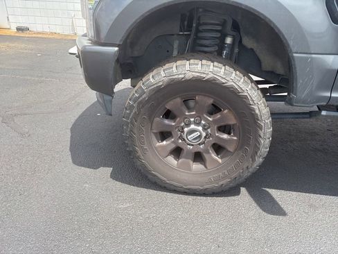 Used 2017 Ford F250 Lariat w/ Lariat Ultimate Package AWD/4WD image 25