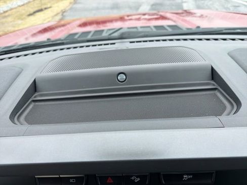 Used 2022 Ford F150 Lariat image 29