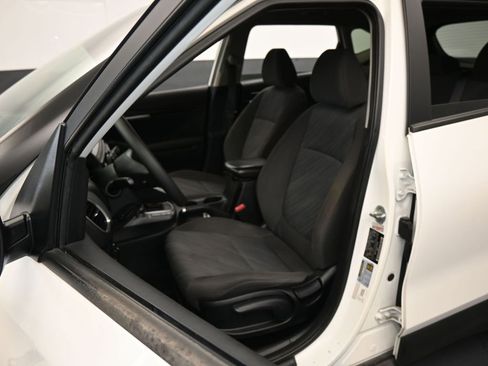 Used 2022 Kia Seltos LX image 10