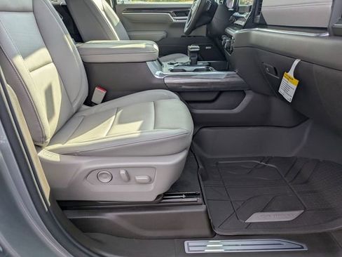 New 2026 Chevrolet Silverado 1500 LTZ w/ LTZ Premium Package image 40