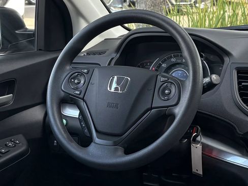 Used 2015 Honda CR-V LX image 19