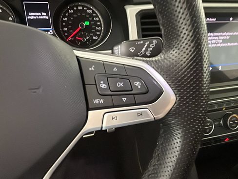 Used 2021 Volkswagen Atlas SE w/ Panoramic Sunroof Package AWD/4WD image 18