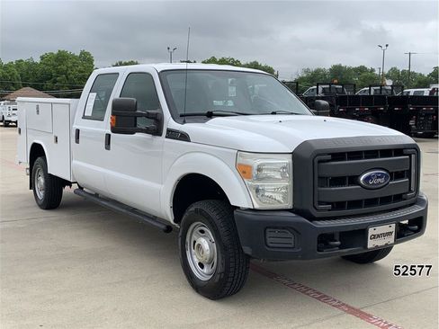 Used 2016 Ford F350 XL w/ Power Equipment Group AWD/4WD image 3